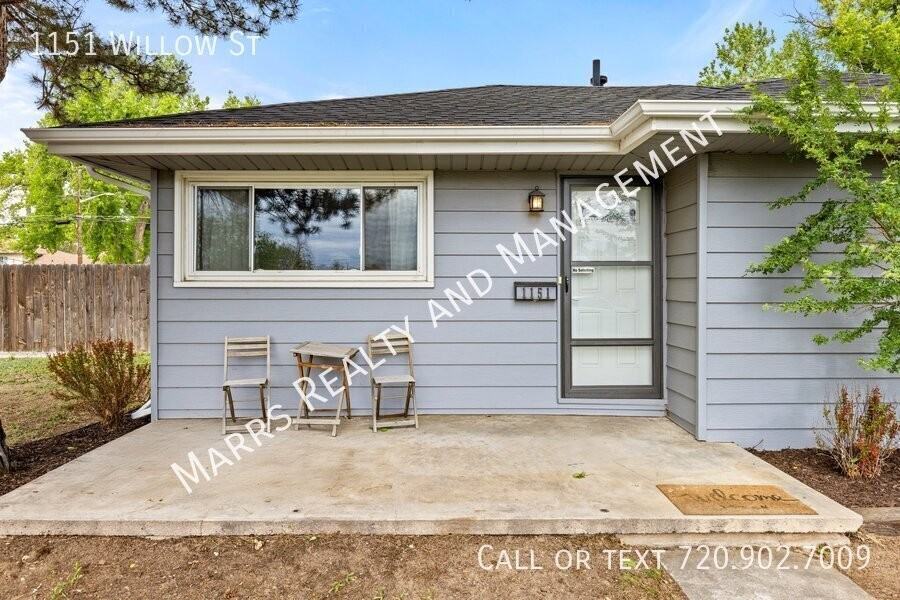 1151 Willow St - Photo 4 of 24