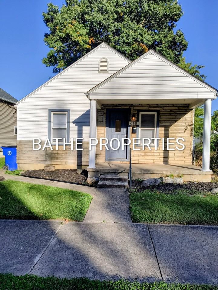 618 Barnard Ave - Photo 3 of 12