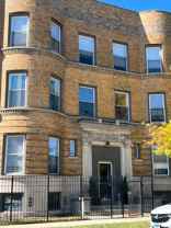 4512 S Calumet Ave #2N - Photo 1 of 1
