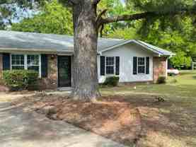 211 Dillard St - Photo 1 of 1