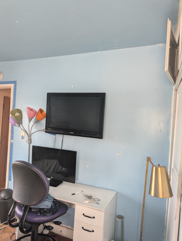 6712 10th Ave - Photo 2 of 6