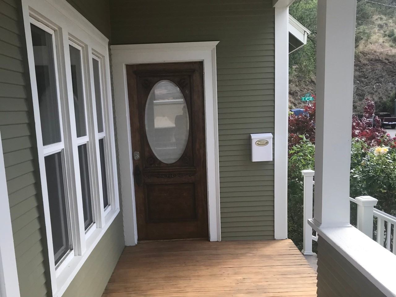 414 Jefferson St #1 - Photo 2 of 17