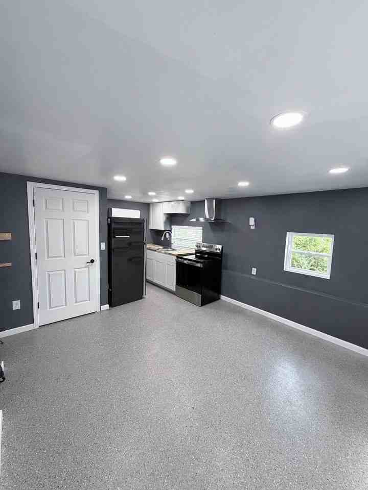 613 Ledford St #B - Photo 6 of 20