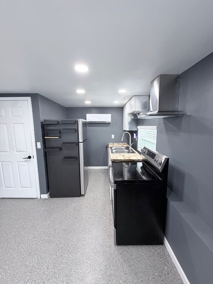 613 Ledford St #B - Photo 7 of 20