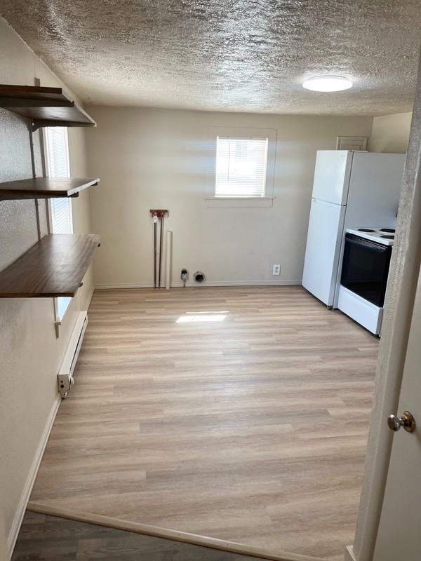 1008 Mccarty Ave #E - Photo 2 of 9
