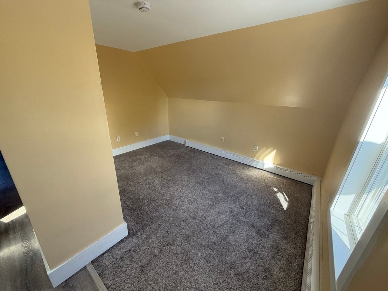 27 Civic St #5 - Photo 5 of 19