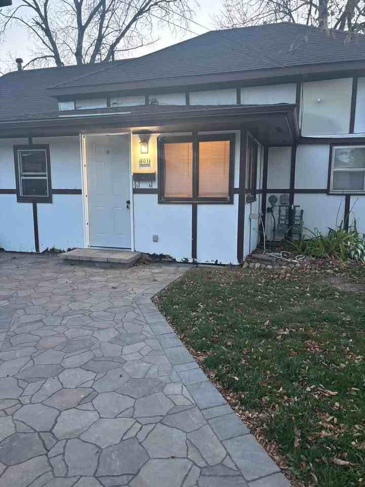 803 Wadleigh St #801 - Photo 2 of 16