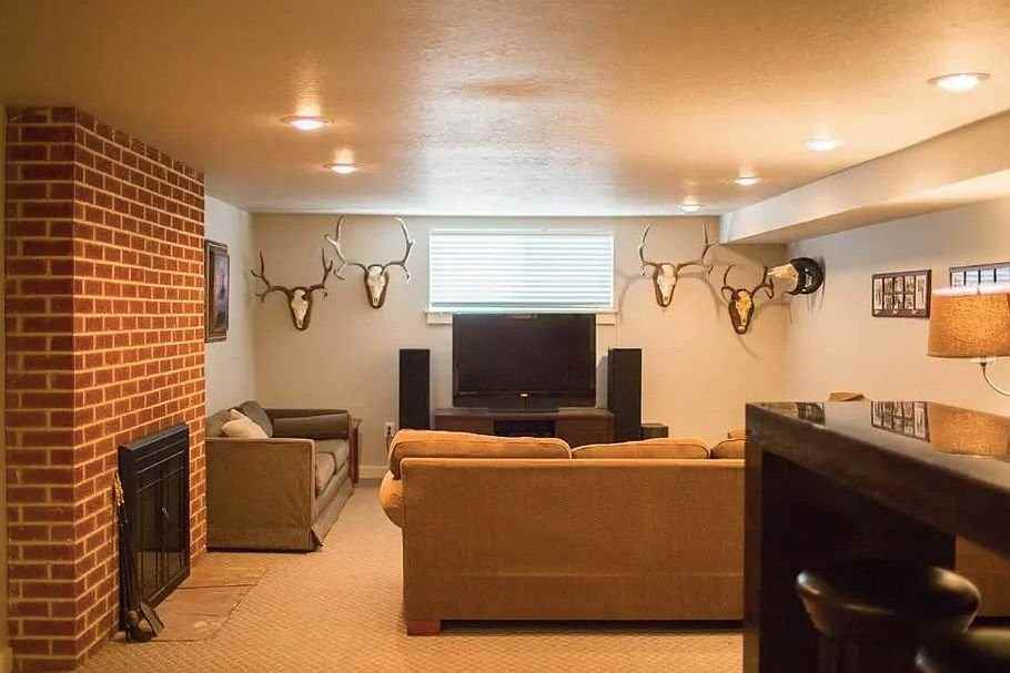 512 S Michael St - Photo 2 of 4