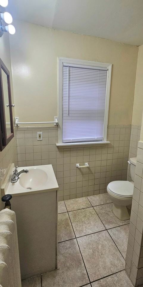 39 Argonne St #5 - Photo 7 of 8