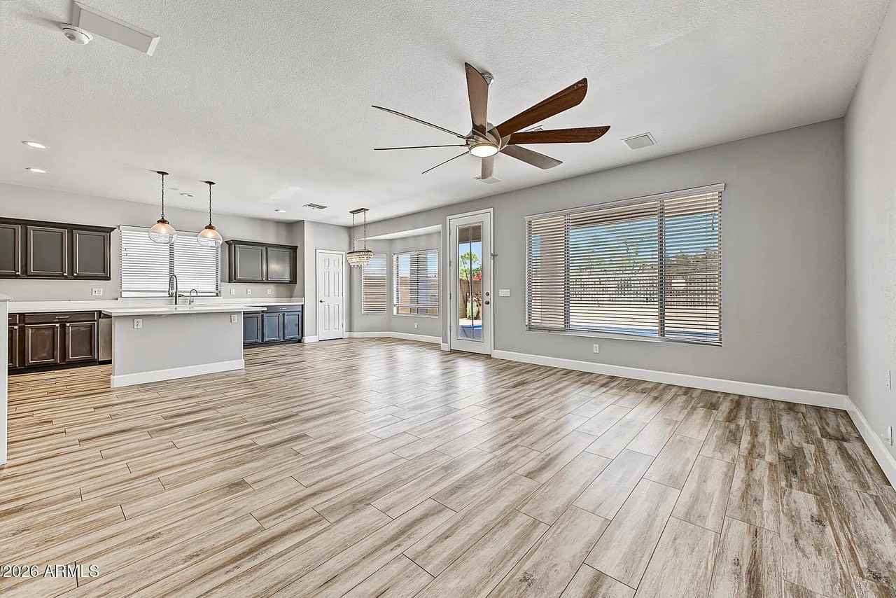 4208 E Desert Sky Ct - Photo 7 of 20