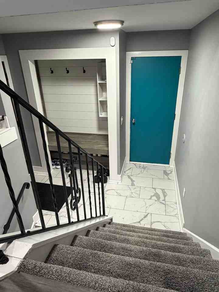 8421 Sheridan Ave N - Photo 6 of 19