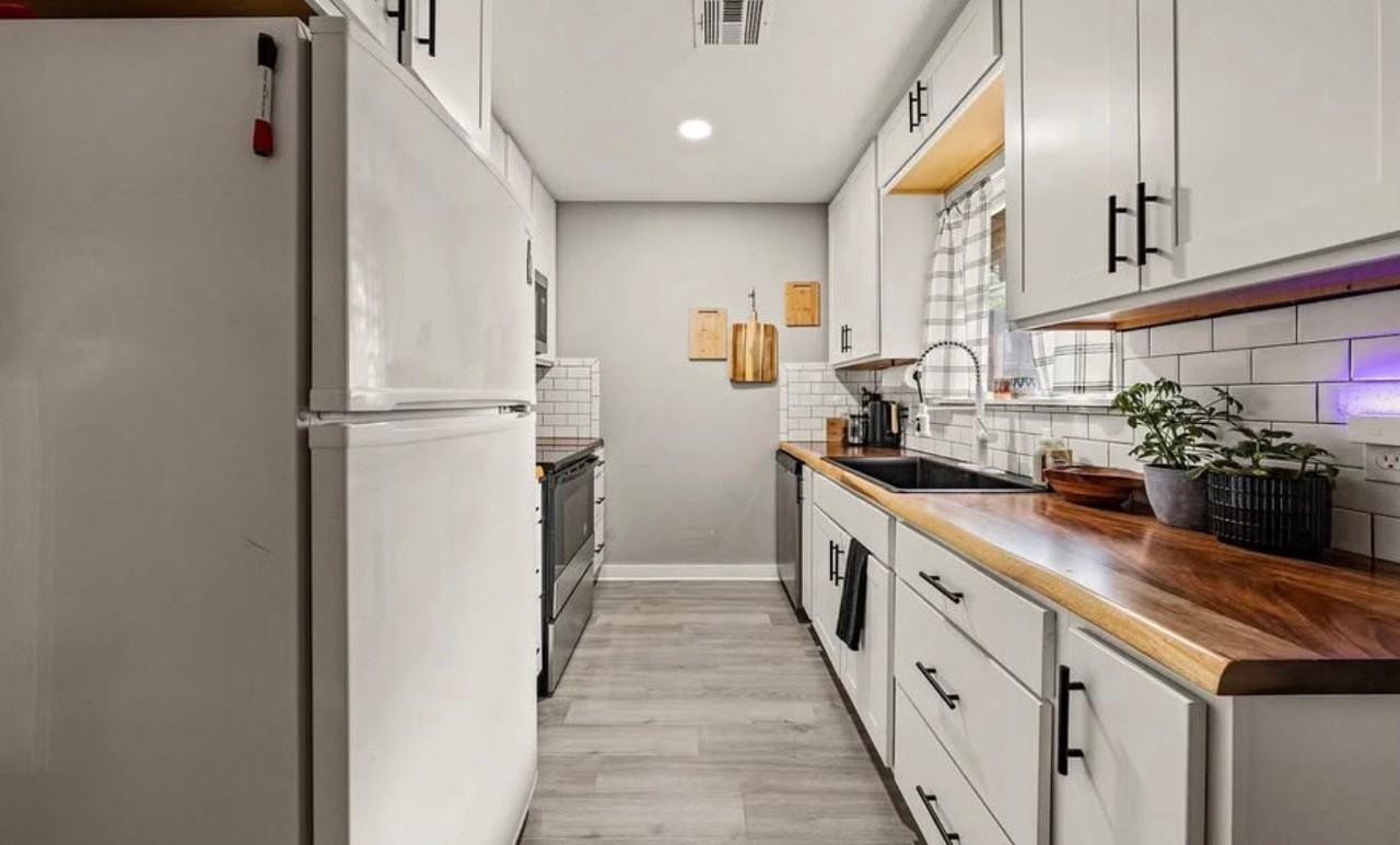 212 Queen Dr #212 - Photo 6 of 14