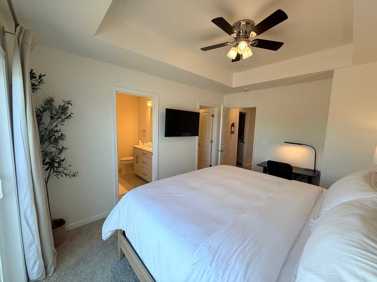 6 Riverside Wharf - Photo 3 of 18
