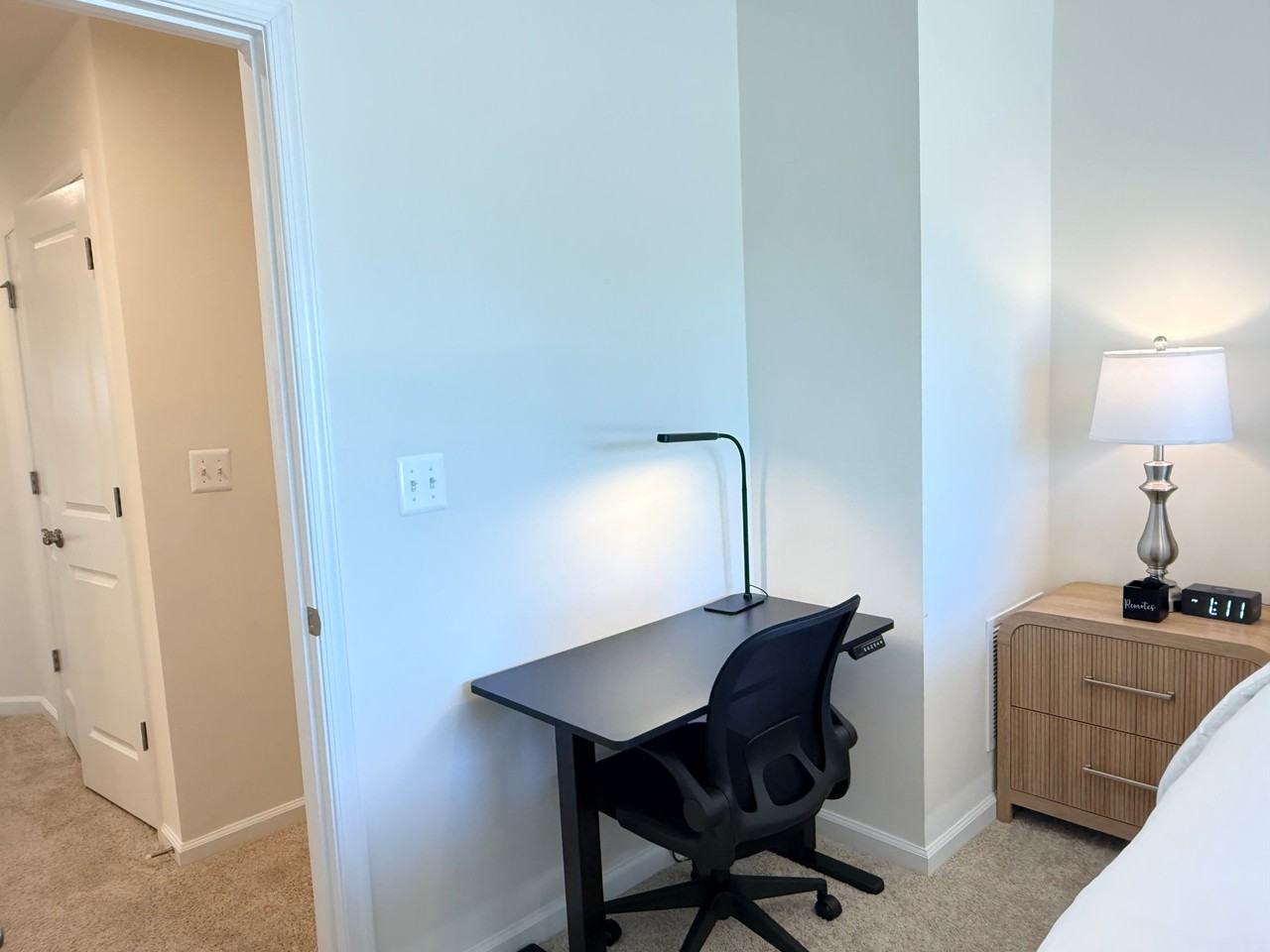 6 Riverside Wharf - Photo 5 of 18