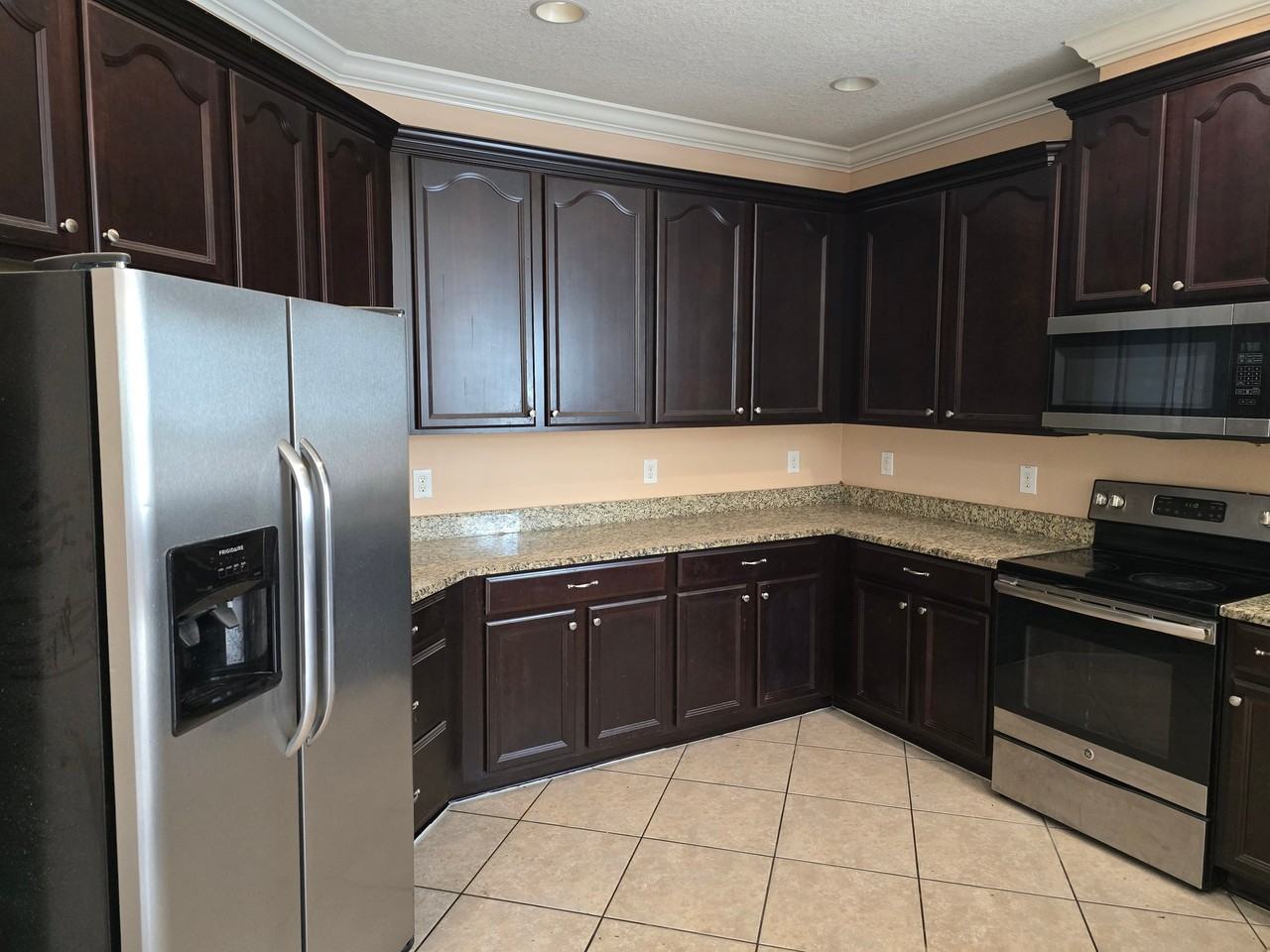 7802 Tuscany Woods Dr - Photo 7 of 18