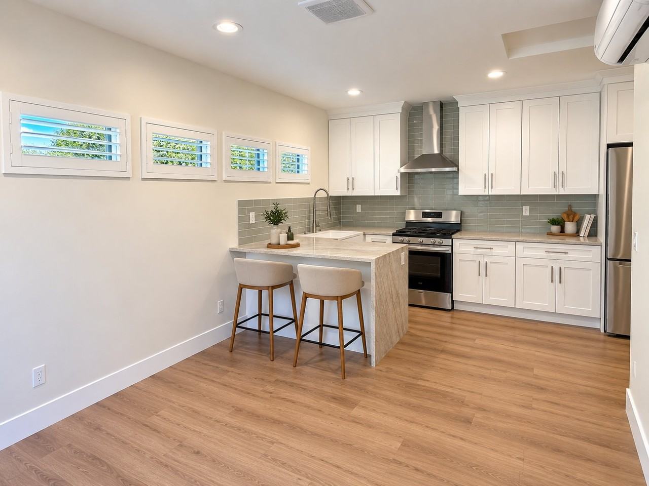 22912 1/2 Magnolia Glen Dr - Photo 3 of 17