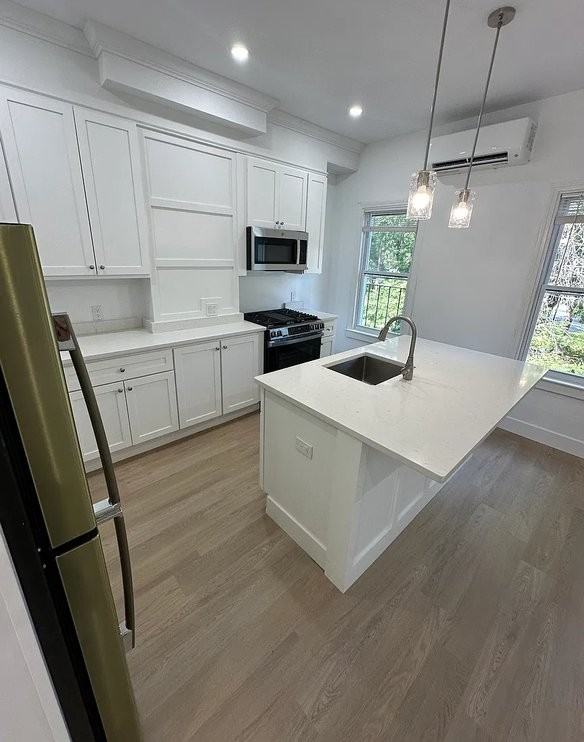 36 Gove St #2 - Photo 4 of 5