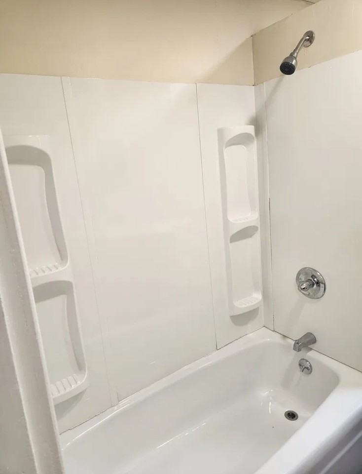 529 W Market St #1 - Photo 3 of 15