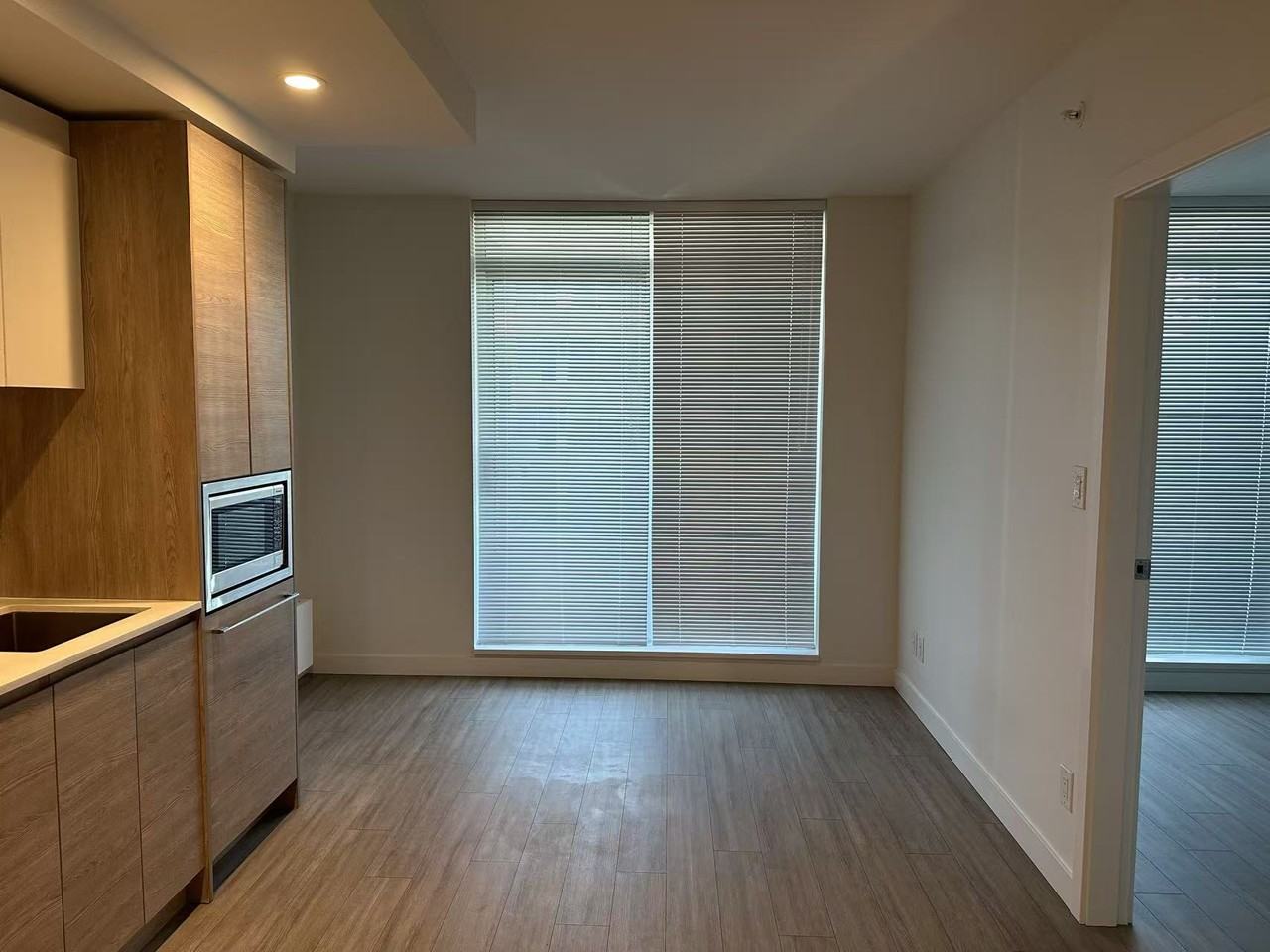 13615 King George Boulevard #1806 - Photo 4 of 6