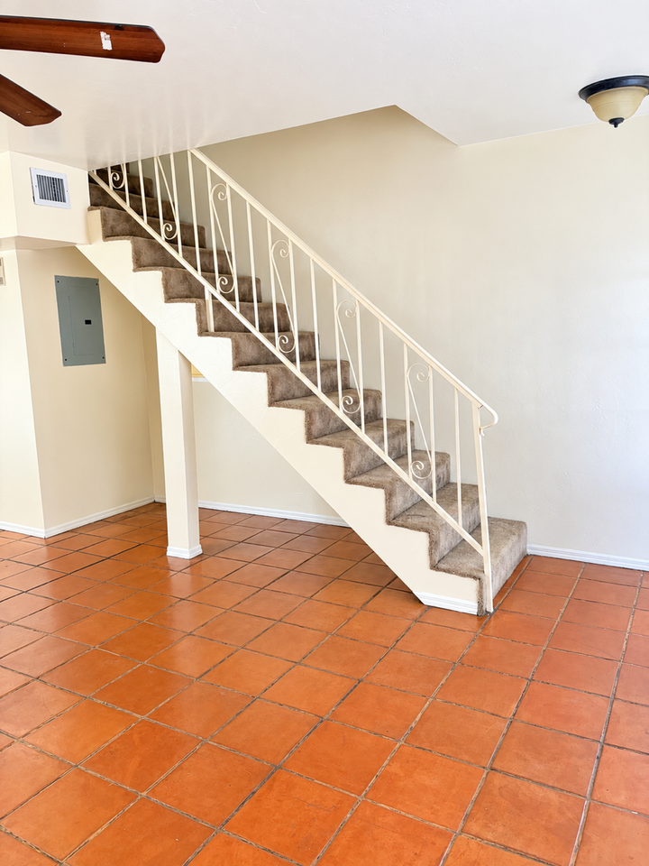 2522 North Corinthian Garden Drive - Photo 6 of 12