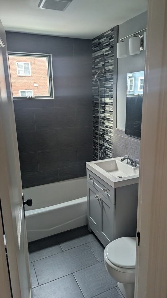 254 Belgrade Avenue - Photo 2 of 4