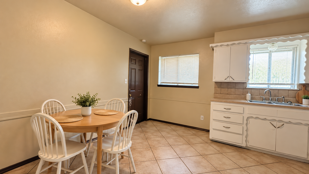 1409 Sw 60th St #1 - Photo 3 of 14