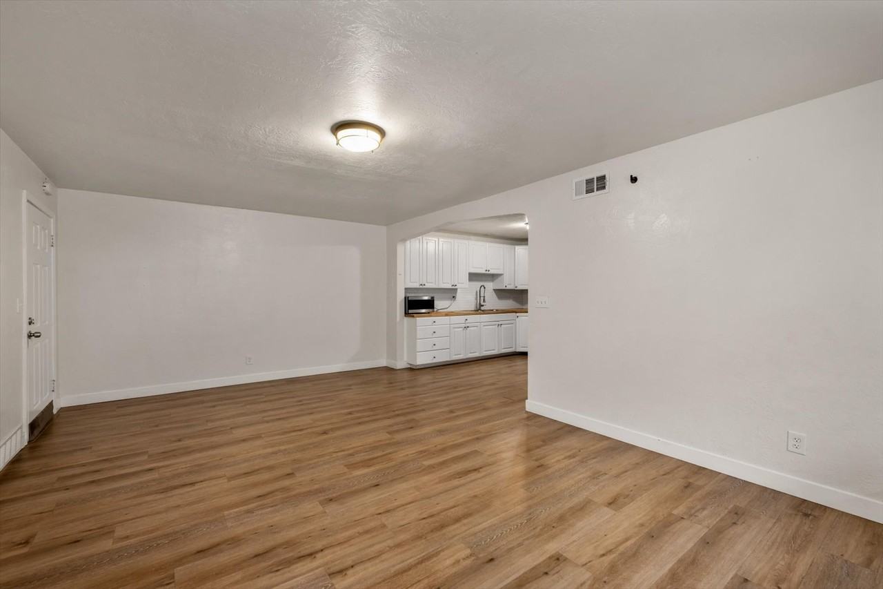 4210 South Highland DriveUnit 2 #2 - Photo 3 of 19