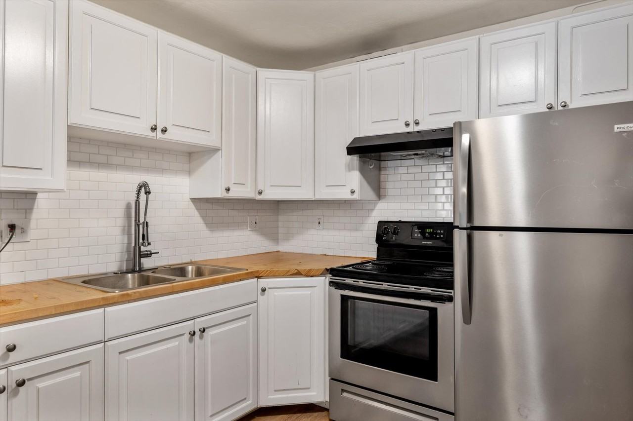 4210 South Highland DriveUnit 2 #2 - Photo 6 of 19