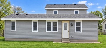 featured image of 203 E Division St #1