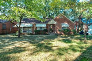 featured image of 113 Arden Rd #1