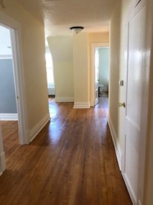 1711 E 5th St #1 - Photo 7 of 11