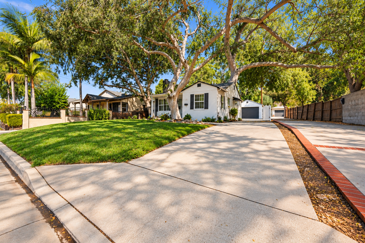 167 Mountain View Street - Photo 2 of 23