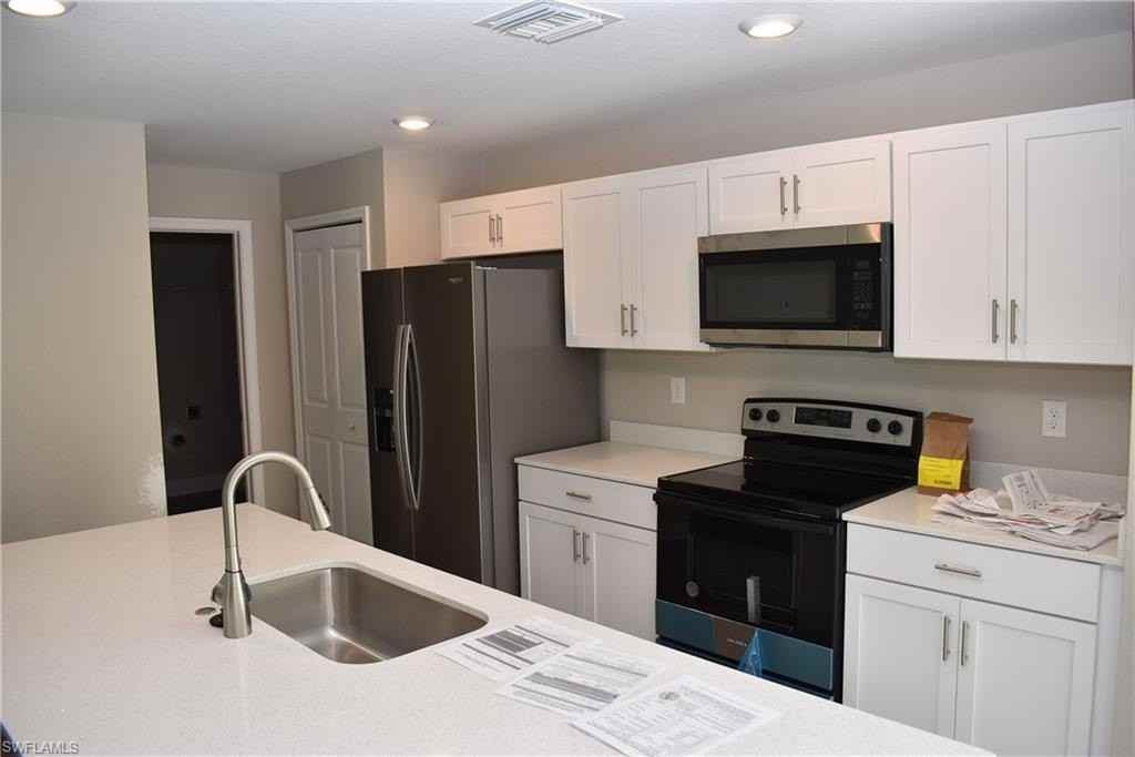 4306 Billingham Ln - Photo 2 of 19