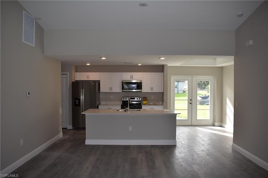 4306 Billingham Ln - Photo 3 of 19