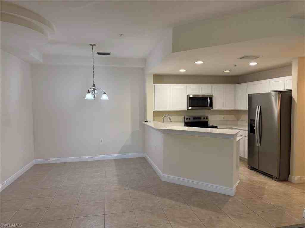 2909 Tuscan Dr #304 - Photo 3 of 16