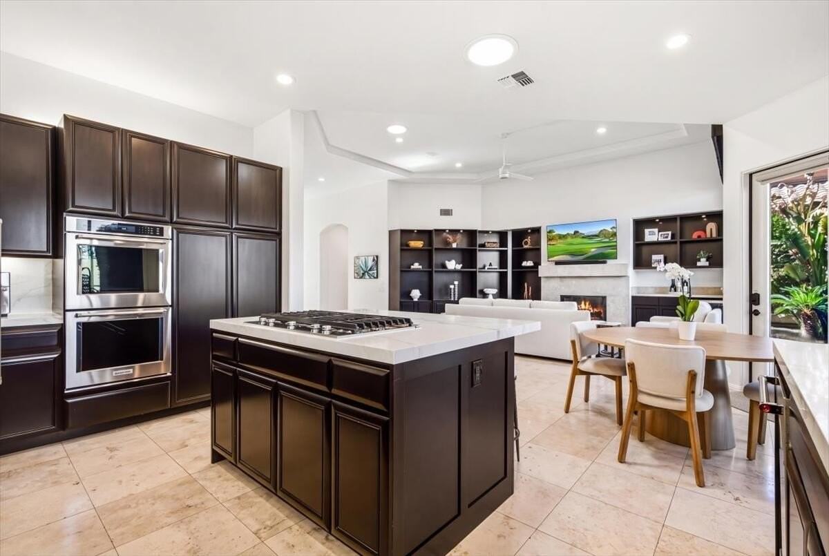 78790 Cabrillo Way - Photo 4 of 23