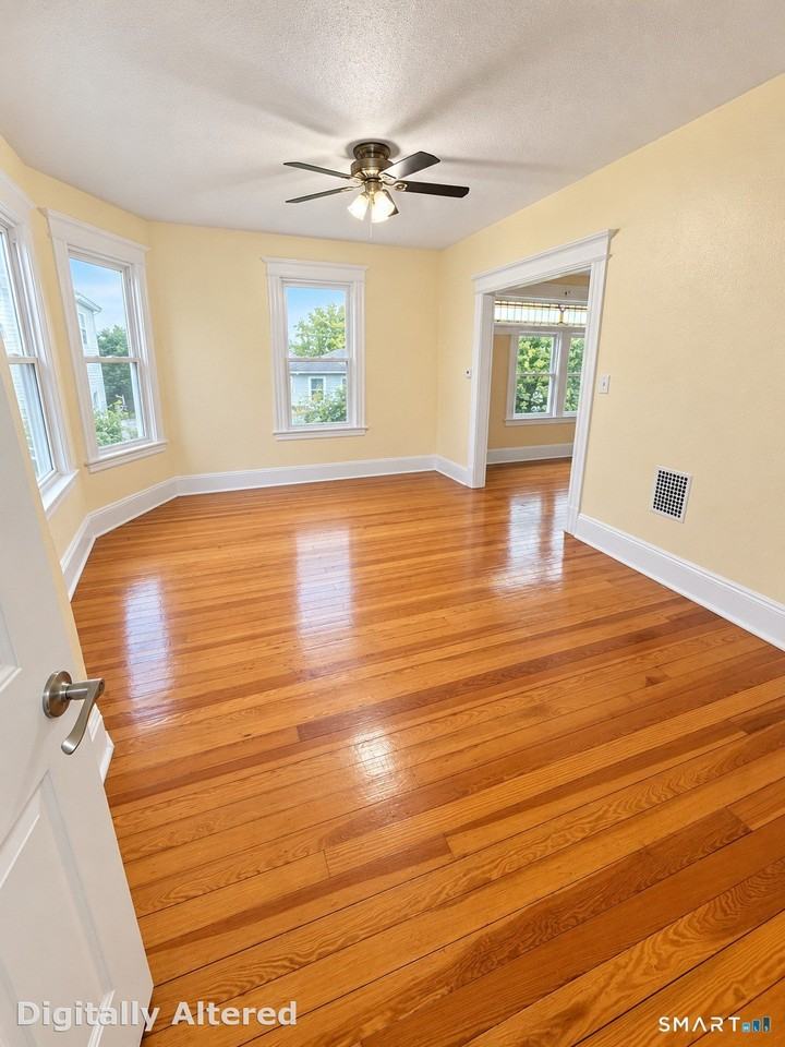 748 Boston Ave #2ndFL - Photo 2 of 30