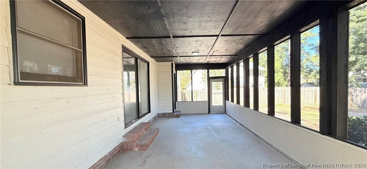 609 Lufkin Cir - Photo 6 of 28