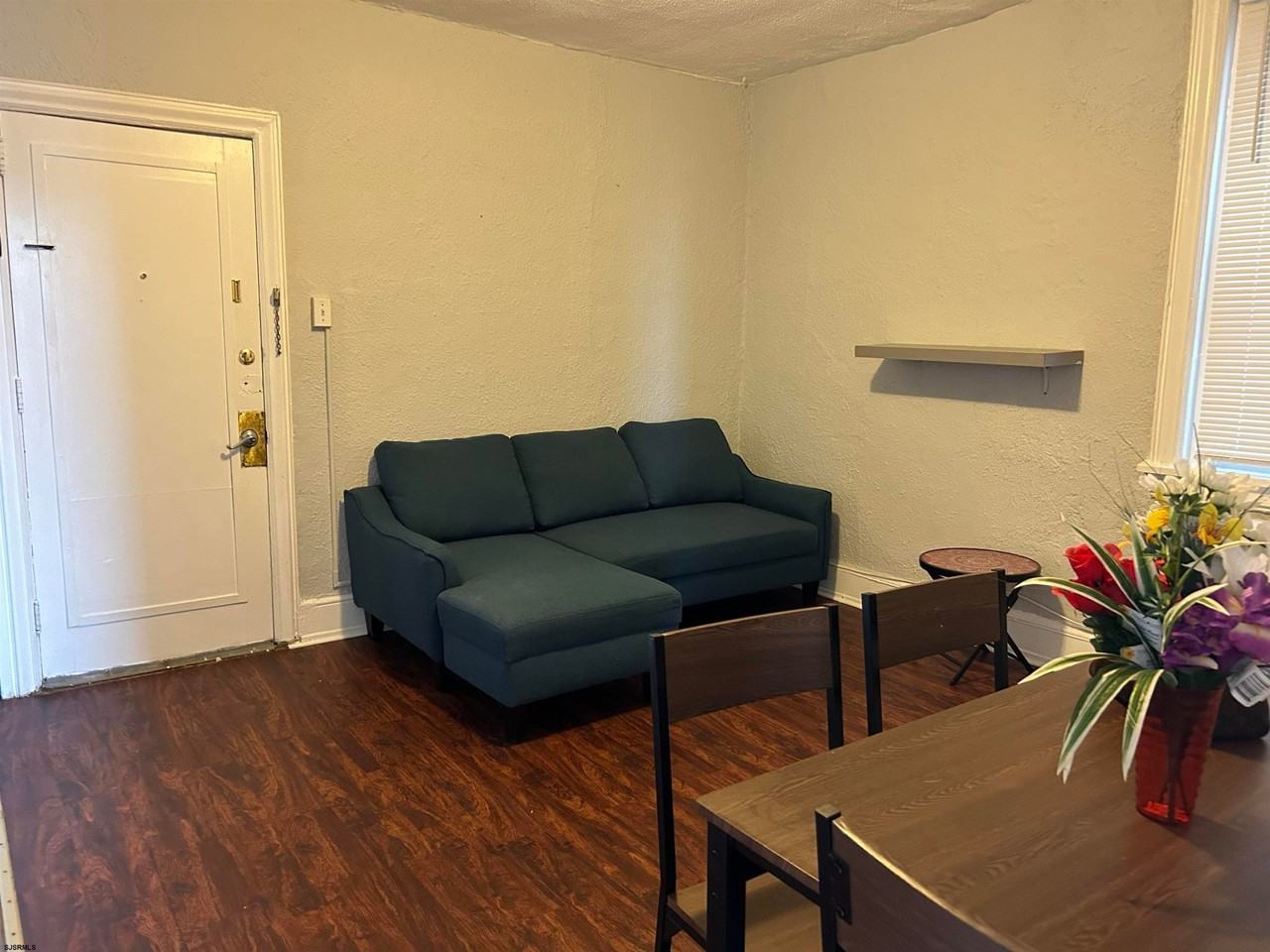 33 S Iowa Ave - Photo 7 of 15