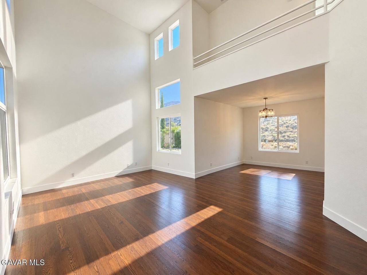 2728 Redington St - Photo 2 of 16