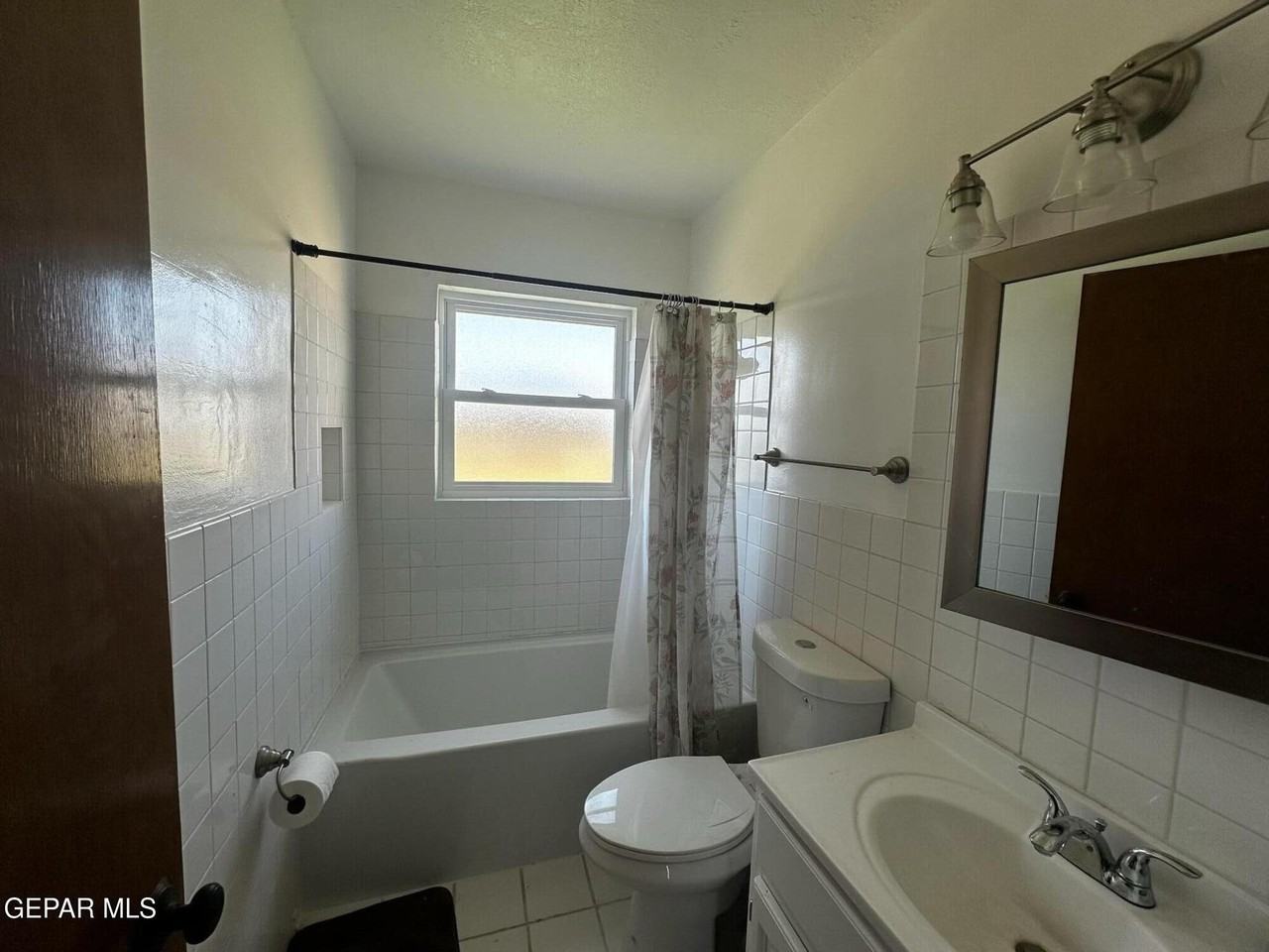 8040 Carpenter Dr - Photo 5 of 8