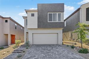 featured image of 10207 Canyon Mantle St