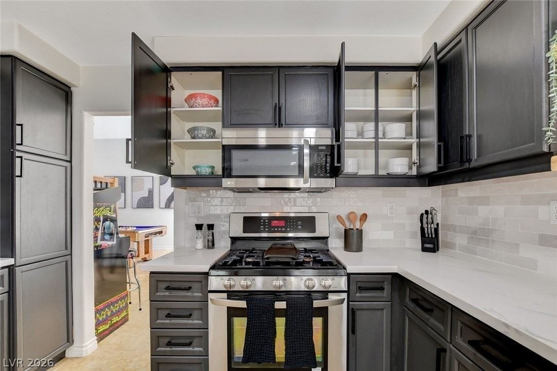 457 Compo Ave - Photo 2 of 50