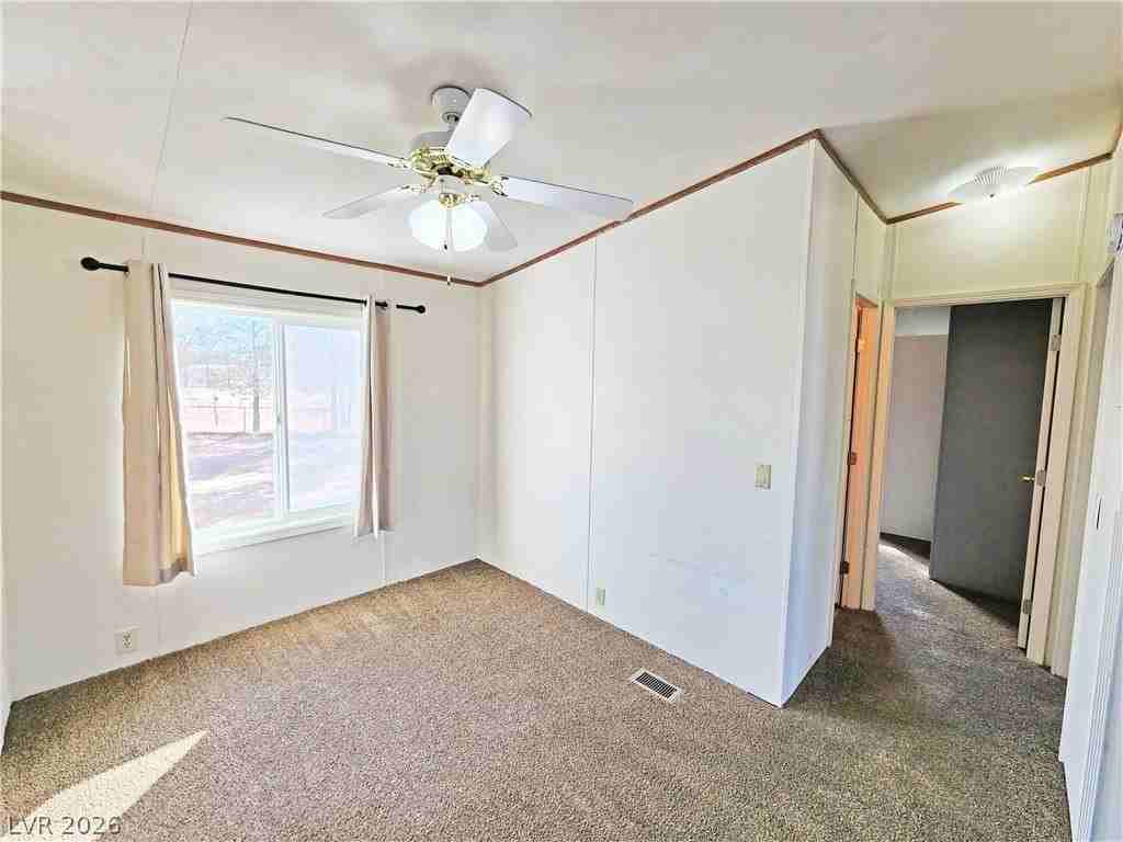 1700 Keenan Way - Photo 4 of 22