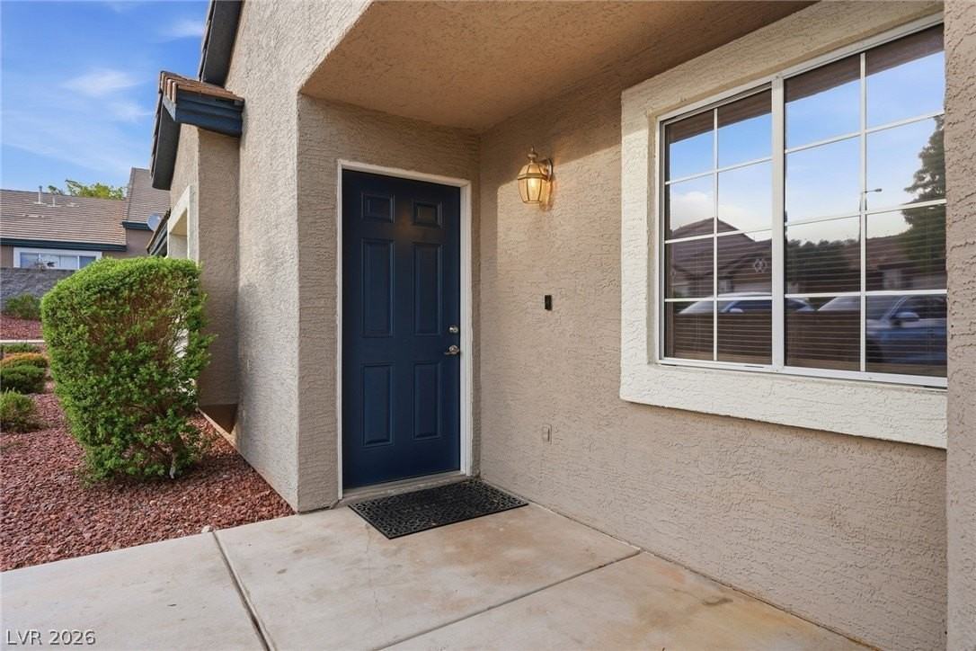 10250 Sun Dusk Ln - Photo 2 of 49