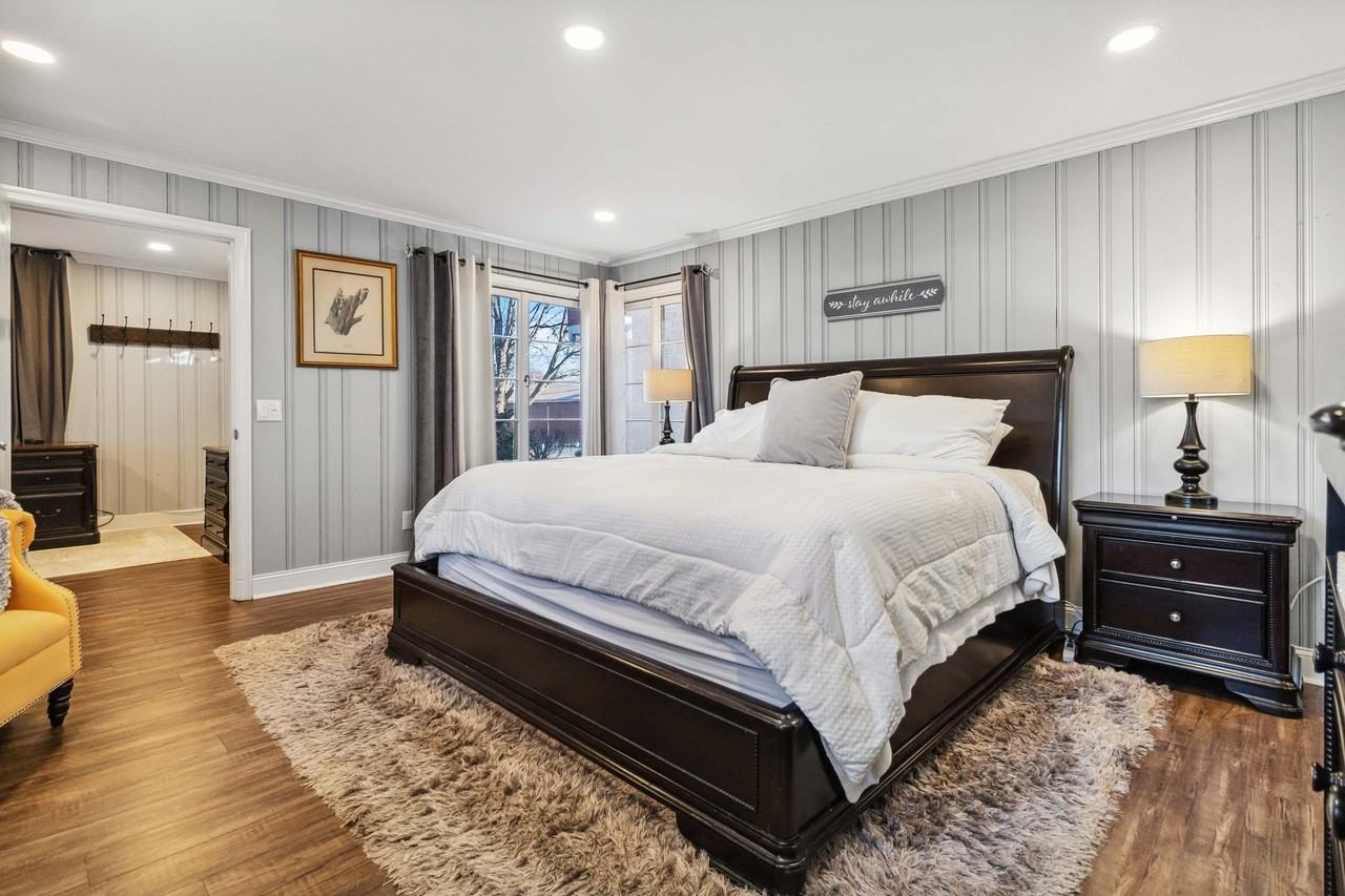204 Black St - Photo 5 of 22