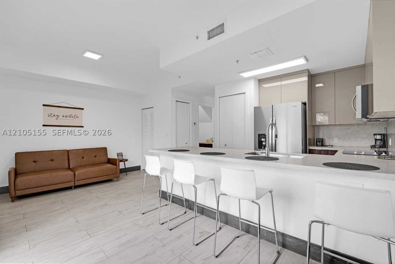 15400 Nw 2nd Ave #15400 - Photo 4 of 11