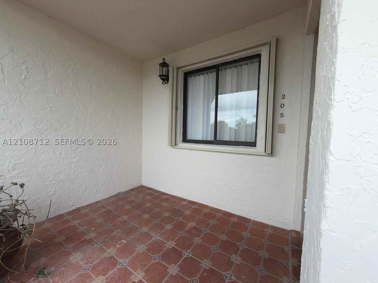 379 Lakeview Dr #205 - Photo 3 of 11