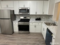204 Forsythia Ln - Photo 1 of 1