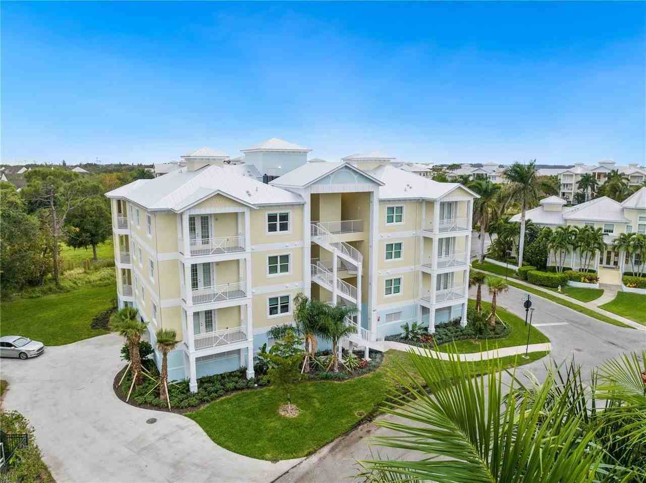 7611 34th Ave W #301